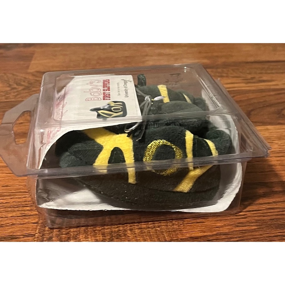 Oregon Ducks Babys First Slippers Green Yellow Infant 0-9 Months NEW